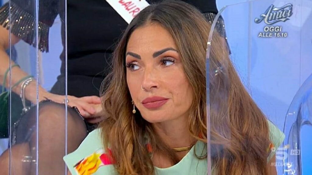 Uomini E Donne Colpo Di Scena Ida Platano Chiede Un Confronto A Riccardo Lanostratv