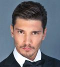 foto stefano de martino conduttore italia uno