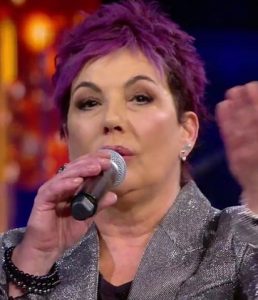 foto Donatella Milani canta da sola