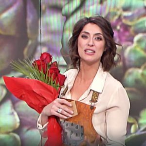 foto Elisa Isoardi rose rosse la prova del cuoco