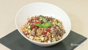 foto insalata quinoa cotto e mangiato