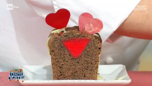 foto plumcake cuore rosso