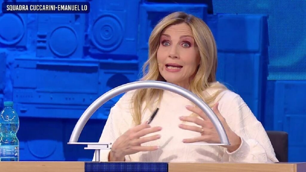 Amici 23 Lorella Cuccarini Dura Con Ayle E Martina Parecchi Punti