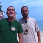 Isola: Edoardo Franco non si accorge subito di suo padre, che fa una gaffe