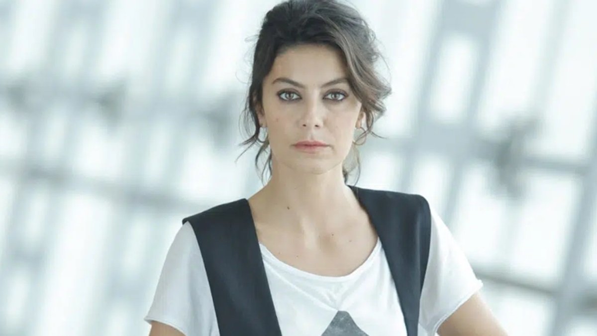 foto la regola del gioco alessandra mastronardi