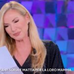 Federica Panicucci si commuove a Verissimo: lettera strappalacrime dei figli