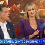 Anna Falchi, battutaccia su Tiberio Timperi: imbarazzo a La volta buona