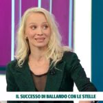 Ballando con le stelle, puntata speciale domani: “Preparate i fazzoletti”