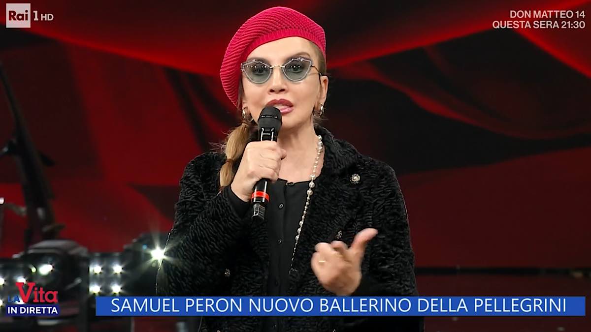 Foto Milly Carlucci Ballando La vita in diretta